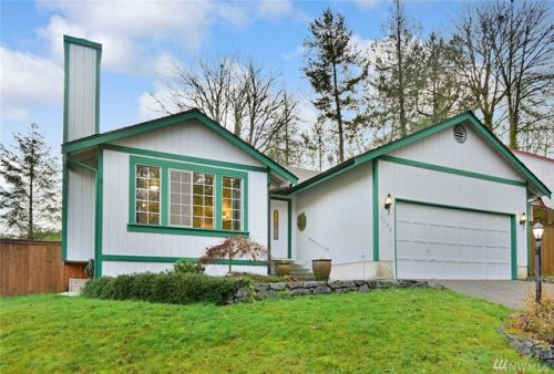 3532 Monticola Dr, Bremerton, WA 98310-2247