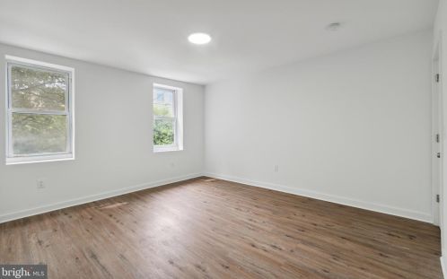 1629 2nd St, Philadelphia PA 19133-0033 exterior