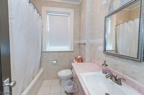 494 13 St, Newark NJ 07107-1105 exterior