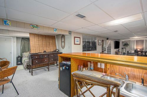 2530 G Ave, Kalamazoo MI 49004-1958 exterior