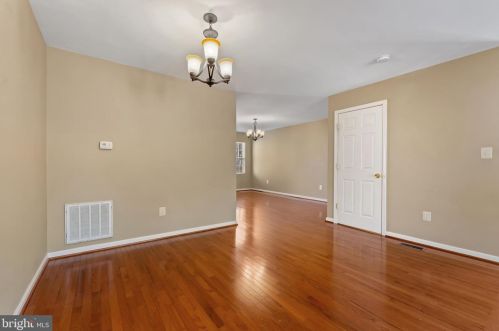 2750 Hunters Gate Ter, Silver Spring MD  20904-1881 exterior