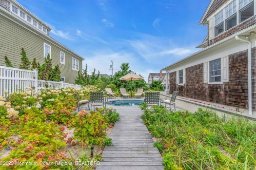 757 Ave, Point Pleasant Beach NJ 08742-5316 exterior