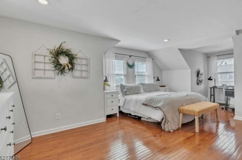 15 Harding Ave, Clark NJ 07066-2544 exterior