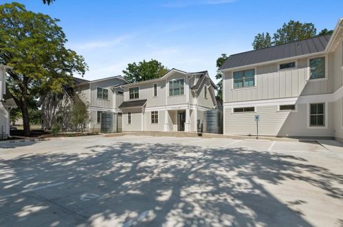 408 38th 1/2 St, Austin TX  78751-4911 exterior