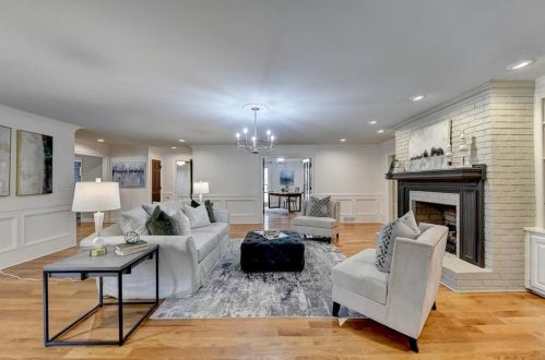 1311 Bridgewater Walk, Lithonia GA  30078-2086 exterior