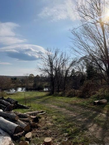 72 Crystal Lake Rd, Ellington, CT 06029-2808