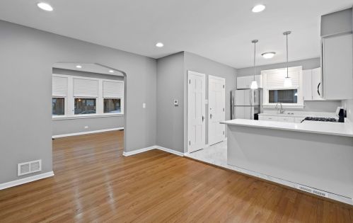 10411 Vernon Ave, Chicago IL  60628-2949 exterior