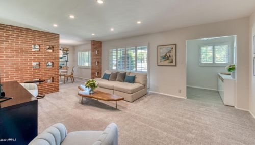 5526 19th Pl, Phoenix AZ  85016-3009 exterior