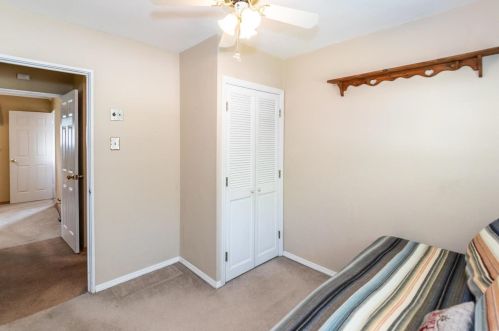 1438 Homecrest Dr, Saint Louis MO 63127-1124 exterior