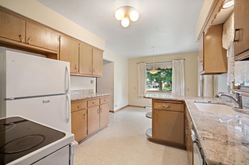 4711 70, Milwaukee WI 53216-1164 exterior