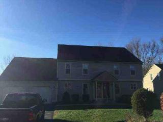 134 Colonial Hill Dr, Wallingford, CT 06492-3474