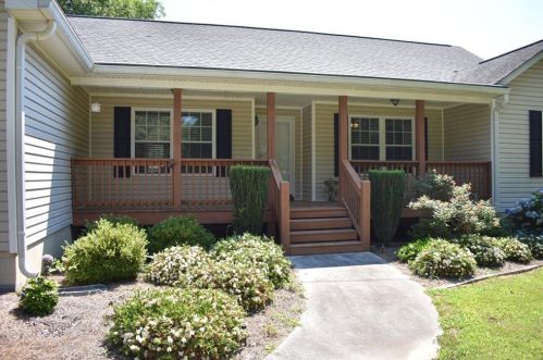 3986 Lenora Church Rd, Lithonia, GA 30039-5208