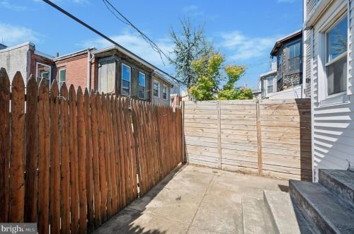 1250 29 St, Philadelphia PA 19132-3410 exterior