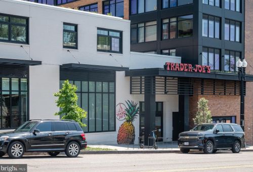 2217 40th Pl, Washington DC  20007-1686 exterior