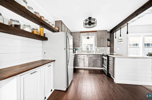 312 7th St, Duluth MN 55805-1328 exterior