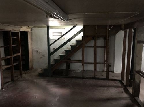 10615 Springfield Ave, Chicago IL 60655-3830 exterior