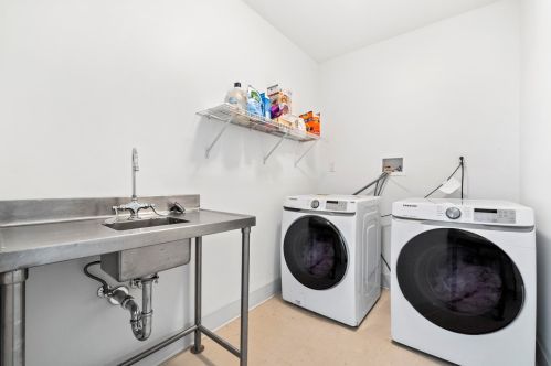 9 Vela Way, Edgewater NJ 07020-1564 exterior