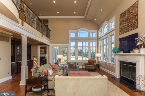 1593 Wrightstown Rd, Upper Makefield PA 18940-2814 exterior