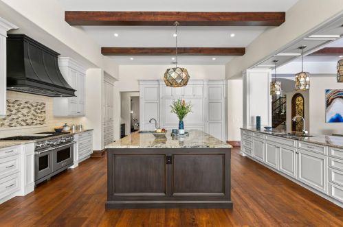 2621 Dundee St, Tampa FL  33629-7516 exterior