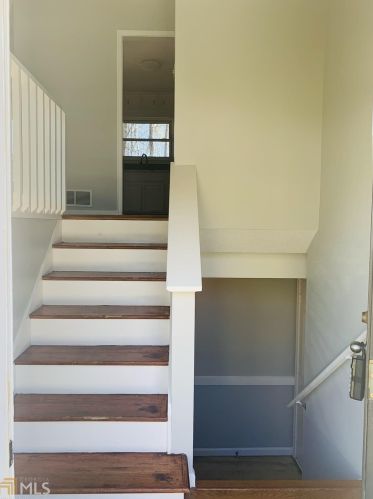 3998 Valley Brook Rd, Lithonia GA  30039-4280 exterior