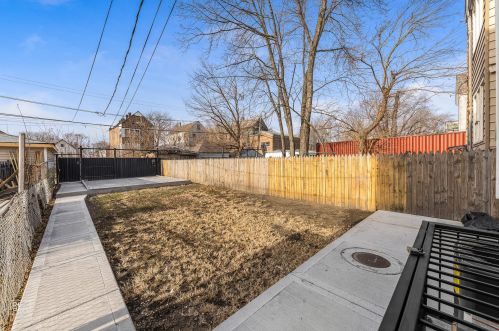 5150 Paulina St, Chicago IL  60640-2742 exterior