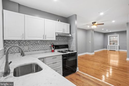 5825 Lawrence St, Philadelphia PA  19120-1859 exterior