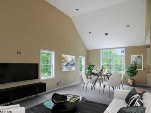 4 Mount Rascal Rd, Hackettstown, NJ 07840-4636