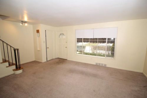 110 Eastern Ave, Pittsburgh PA  15215-3028 exterior