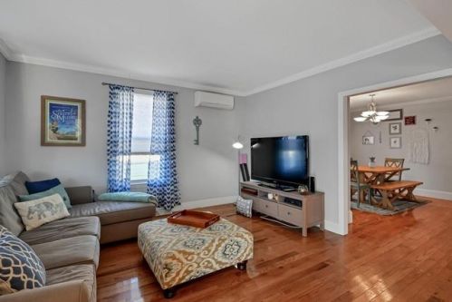 3 Main St, Woburn, MA 01801-5613