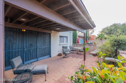 2778 Camino Selva, Green Valley AZ 85622-8203 exterior