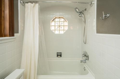 6419 Devonshire Ave, Saint Louis MO 63109-2663 exterior