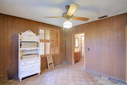 1300 August Dr, Austin TX 78753-2909 exterior