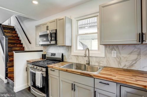 513 Poplar St, Lancaster PA  17603-5234 exterior