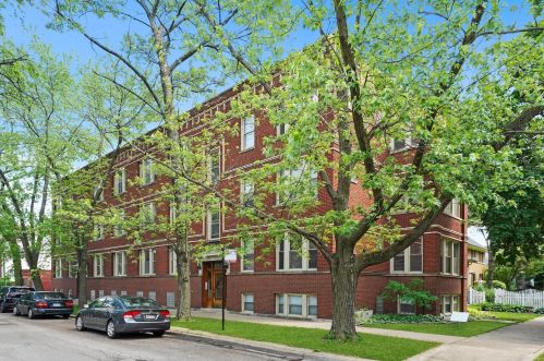 3619 Byron St, Chicago IL  60618-4152 exterior