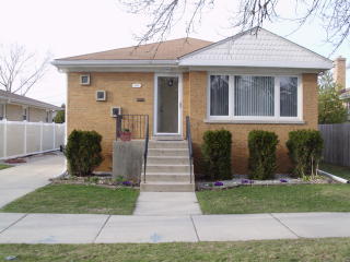 6506 Raven St, Chicago IL  60631-2506 exterior