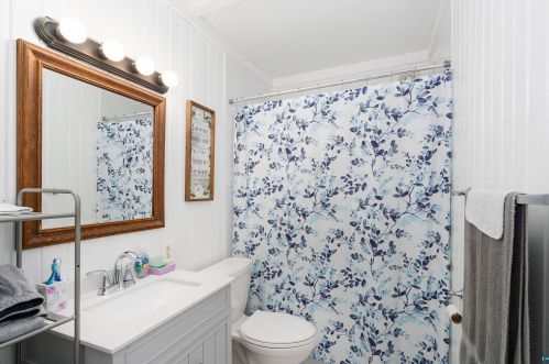 1714 Piedmont Ave, Duluth MN 55811-3244 exterior