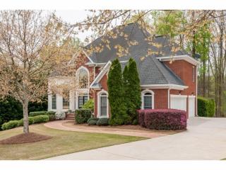 752 Brookshade Pkwy, Alpharetta, GA 30004-3594