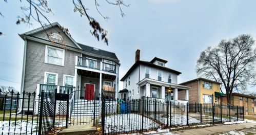 2714 76th Pl, Chicago, IL 60649-4214