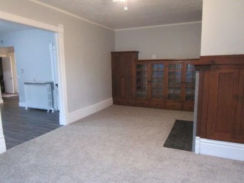 734 10 St, Manitowoc WI 54220-3304 exterior