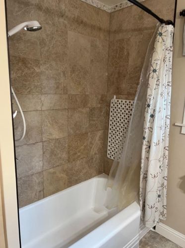 1186 Minaret Ave, Turlock CA 95380-5526 exterior