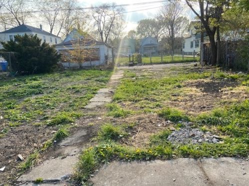 10738 Indiana Ave, Chicago IL  60628-3615 exterior