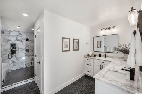 2447 Robidoux Rd, Sandy UT 84093-1129 exterior