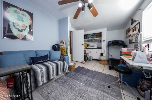 7272 Freestone Dr, Tucson AZ 85730-3711 exterior