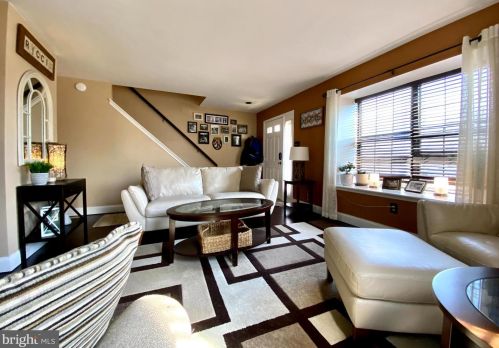 354 Scola Rd, Chester PA 19015-1417 exterior