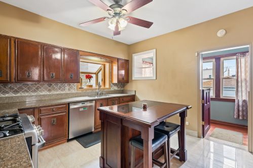 1322 61 Ct, Chicago IL 60804-1046 exterior