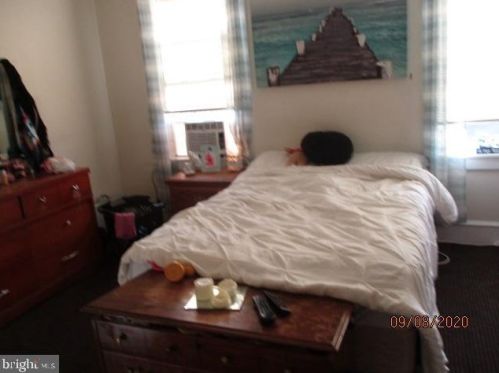 547 Queen St, Lancaster PA 17603-3027 exterior