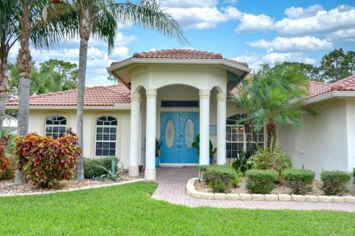 332 Egret Lndg, Fort Pierce, FL 34953-8227