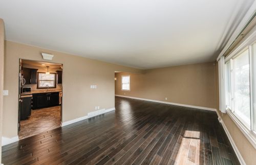 4912 Goodrich Ln, Milwaukee WI 53223-3418 exterior