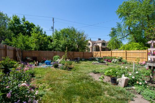 2735 State St, Milwaukee WI 53208-3549 exterior