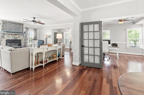 7327 Coventry Dr, Middletown MD 21769-6636 exterior